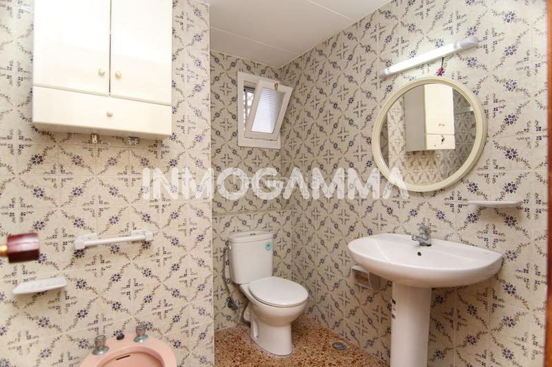 Foto 0526d627-25bb-45dd-8f73-ea8a3463e2eb. Piso  en venta en Racó 1 línea, 4 dormitorios. en Cullera