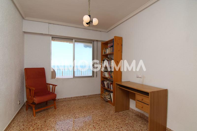 Foto 05aa583a-b60d-4ce6-837a-d705b7d151c6. Piso  en venta en Racó 1 línea, 4 dormitorios. en Cullera