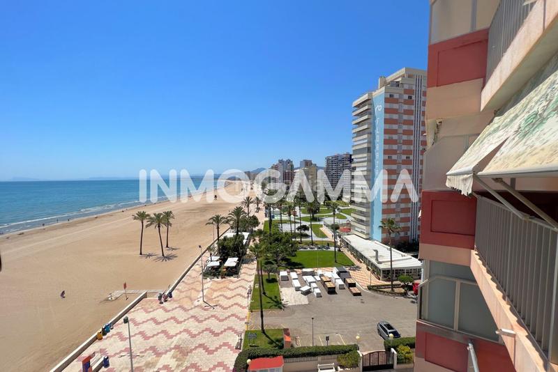 Foto 38ccb5bb-bb2a-42d1-a4fe-3dee70a10d14. Piso  en venta en Racó 1 línea, 4 dormitorios. en Cullera