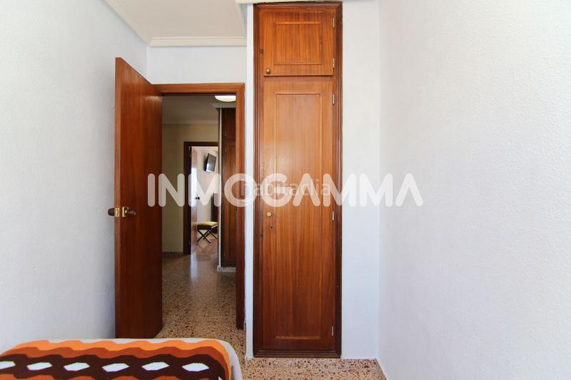 Foto 5c5b2c2c-f8f2-4229-a5f1-29958b90b0b8. Piso  en venta en Racó 1 línea, 4 dormitorios. en Cullera