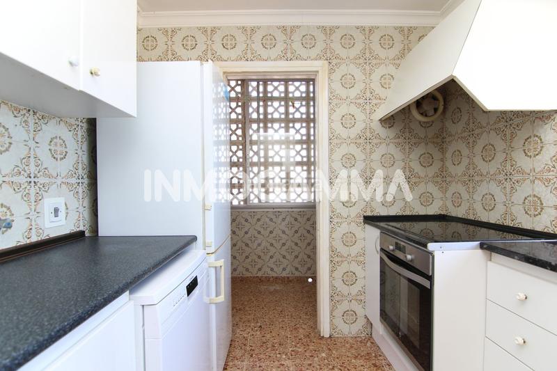 Foto 9aa6f8ab-d0a9-43e4-b621-996124a9540a. Piso  en venta en Racó 1 línea, 4 dormitorios. en Cullera