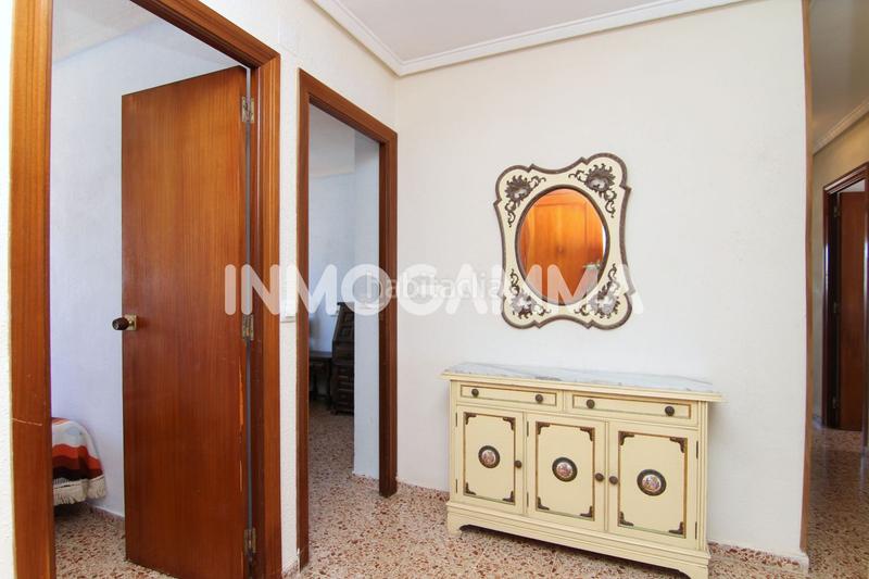 Foto ac75e622-79f8-43e8-886d-b1212629b999. Piso  en venta en Racó 1 línea, 4 dormitorios. en Cullera