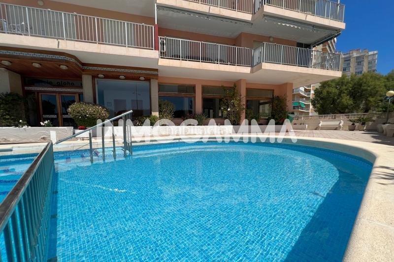 Foto b539c215-e21b-4396-8dfc-a934843152d3. Piso  en venta en Racó 1 línea, 4 dormitorios. en Cullera