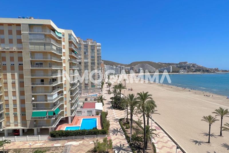 Foto db7ac40a-6993-4609-9a53-9016b7b0e657. Piso  en venta en Racó 1 línea, 4 dormitorios. en Cullera
