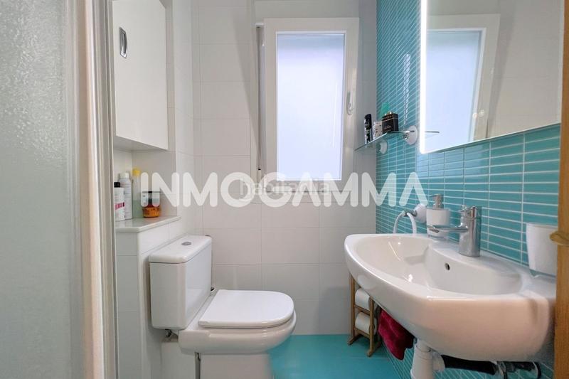 Foto 17bcb03b-d172-4df6-98b1-ff6796b6edf7. Piso  en venta en san antonio 1 línea, 3 dormitorios. en Cullera