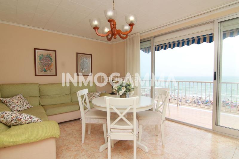 Foto 92707a19-1da2-419c-8f5c-29d5cad85e29. Piso  en venta en san antonio 1 línea, 3 dormitorios. en Cullera