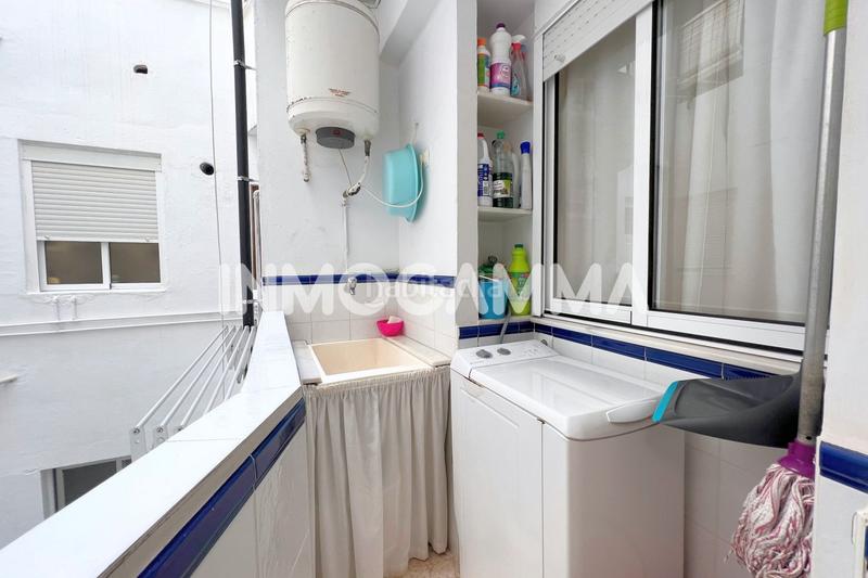 Foto 9dcd5f0c-2b28-4246-a0f9-15b4350d72b4. Piso  en venta en san antonio 1 línea, 3 dormitorios. en Cullera