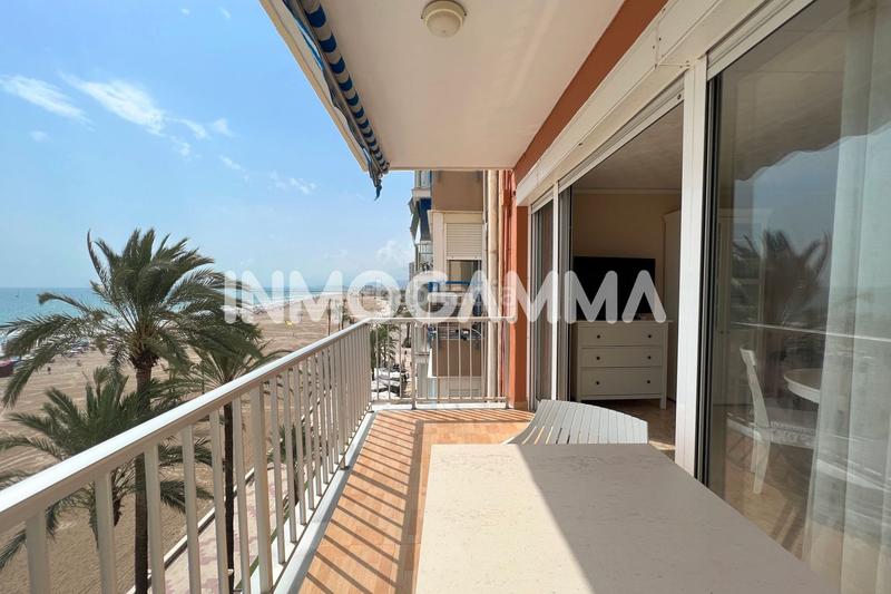 Foto c22b072e-308e-4676-bdc9-0b78d84a42d3. Piso  en venta en san antonio 1 línea, 3 dormitorios. en Cullera