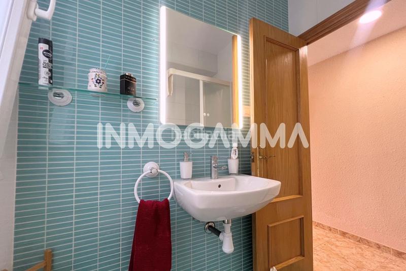 Foto c85e0544-72d1-4096-b617-216c46fac087. Piso  en venta en san antonio 1 línea, 3 dormitorios. en Cullera