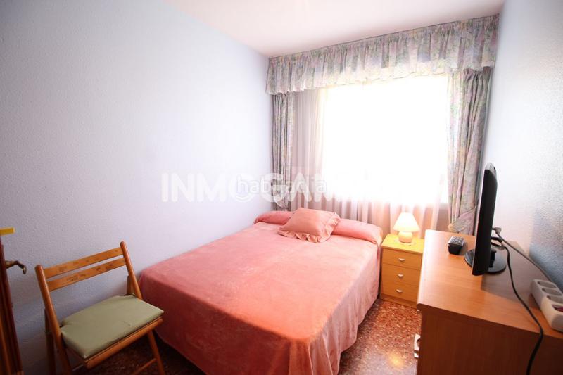 Foto 7dc31830-9bcb-457c-9dff-ce124ba05a04. Alquiler apartamento  en alquiler en san antonio avenida, 3 dormitorios. en Cullera