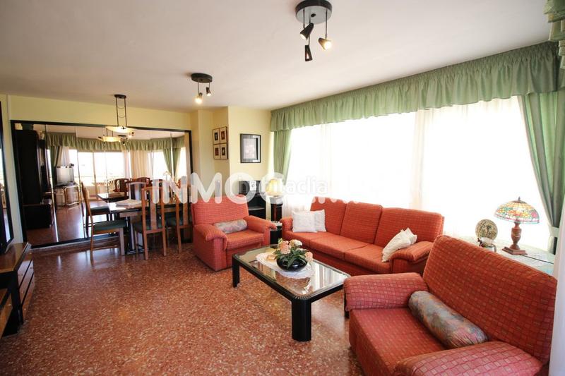 Foto de743570-f05c-4cfe-89c0-e79dbf1854eb. Alquiler apartamento  en alquiler en san antonio avenida, 3 dormitorios. en Cullera