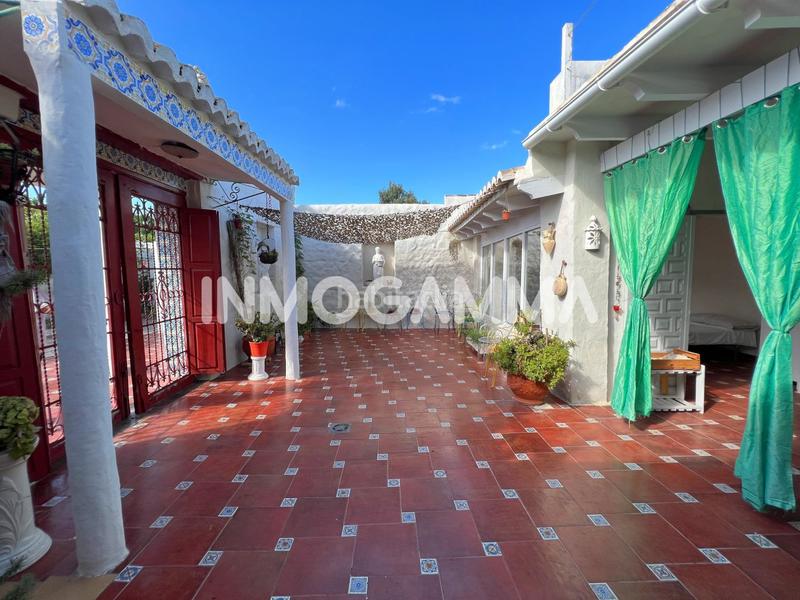 Foto 0a12e953-d4f8-4dd3-8aac-ce0e12bd7dc0. Casale in Mareny Blau Sueca