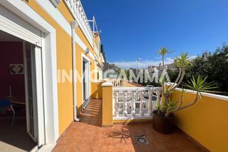 Reihenhaus in Bulevar del Xúquer. Casa adosada en venta en bulevar xúquer, 3 dormitorios.