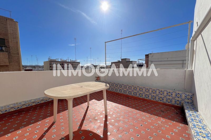 Foto 6e4d4d42-6d76-4a1e-a2f2-066b78d31b48. Àtic a Sueca Sueca