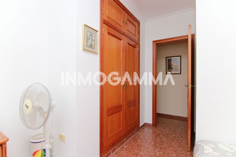 Foto 876a6c3d-088c-4fda-8499-d0ebc578a097. Àtic a Sueca Sueca