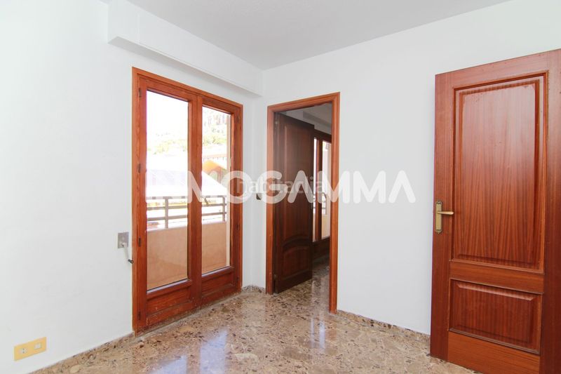 Foto 87e485f9-6217-4ee2-a65d-8f0b718946a6. Oficina a pueblo de Cullera Cullera