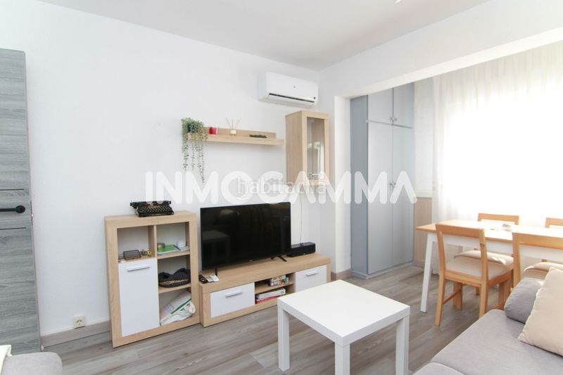 Foto 0ae60bfe-e95a-4381-a706-fc3840f1cb49. Pis a pueblo de Cullera Cullera