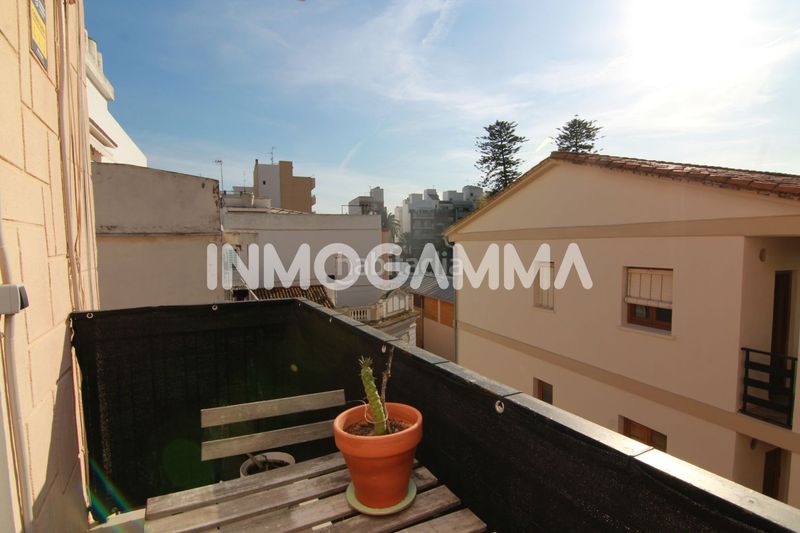 Foto c8b87e9d-aee0-4b59-93de-9a77f7e5d3c9. Pis a pueblo de Cullera Cullera
