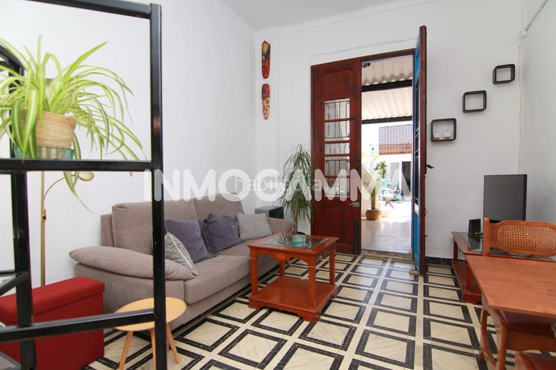 Foto da0938e8-cfc3-435b-9cbe-d545ec1619f1. Casa a Bega de Mar Sueca