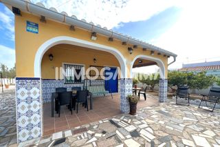 Country house in El Marenyet. Casa rural en venta en brosquil, 3 dormitorios.