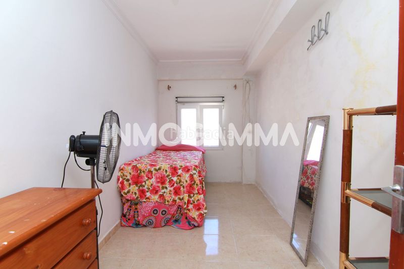 Foto 0ed66337-53c7-46cf-a188-81cfb66c456f. Pis a pueblo de Cullera Cullera