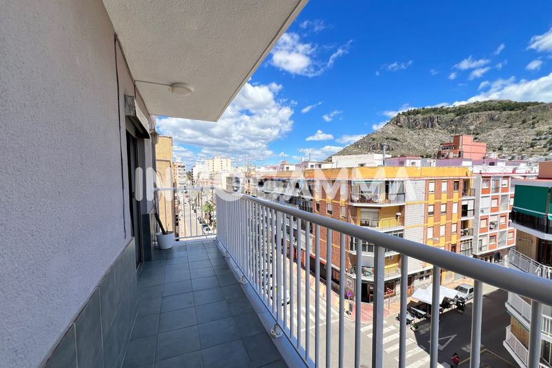 Foto ca0475de-b675-404f-bd4f-c73ef99da8fa. Pis a pueblo de Cullera Cullera