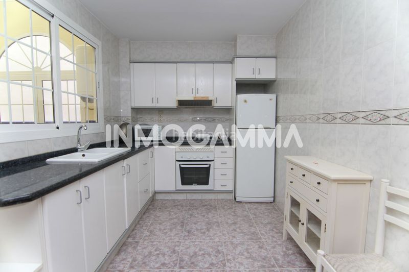 Foto 1539117b-f1d5-424c-ad21-7c3ff7f8a517. Planta baixa a pueblo de Cullera Cullera