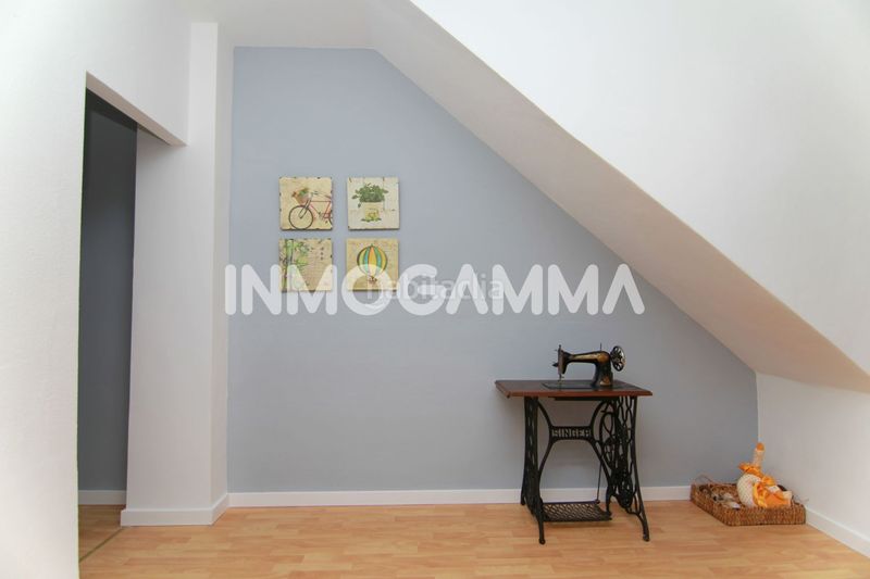 Foto 53e12fd9-89ce-4b1e-8679-3722f7c6ee11. Planta baixa a pueblo de Cullera Cullera