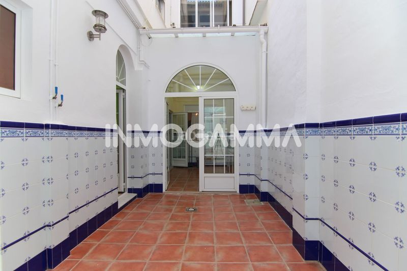 Foto a7e61c95-6ece-4257-bbd7-0e4154a78bab. Planta baixa a pueblo de Cullera Cullera
