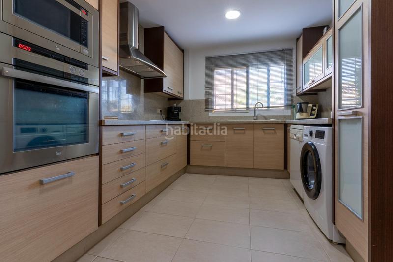 Foto fe06a200-fdfe-4c2c-a8ce-be32ae4d5522. Chalet con riscaldamento parcheggio in La Cañada Paterna