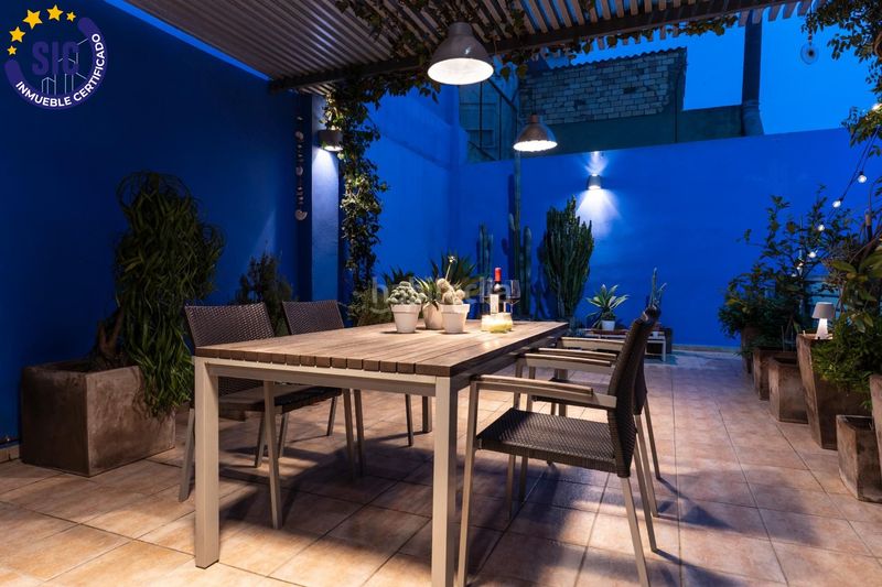 Foto ae6913e0-a0c2-40e6-9225-a8323bf5e7f4. Casa amb calefacció aparcament a Alaquàs