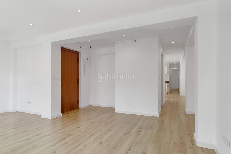 Foto 94ebe89b-f79f-4950-8db6-13b9149fda75. Pis a Mont Olivet Valencia
