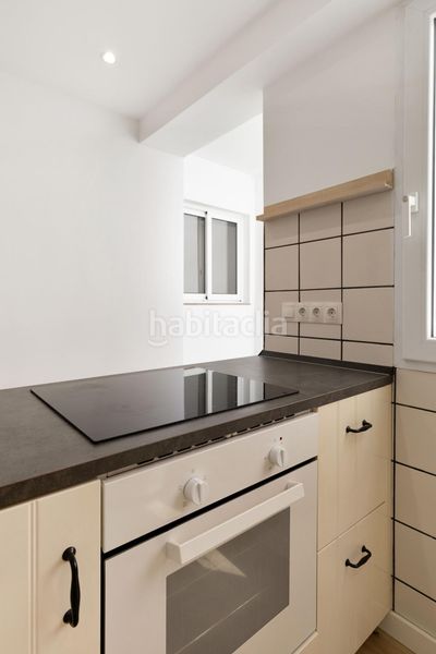 Foto c80b56f2-ee5e-4470-ad16-0edd6f759592. Pis a Mont Olivet Valencia