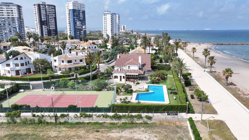 Foto 1f7deb7b-44ad-40a9-a99c-5b77753d6ed7. Chalet mit parking pool in Playa del Puig El Puig de Santa Maria