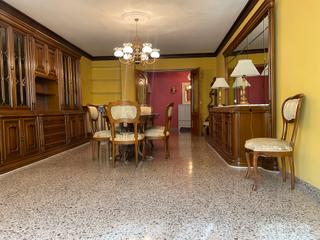 Appartement en Sant Josep-Zona Hospital. Pisazo!! excelente ubicacin