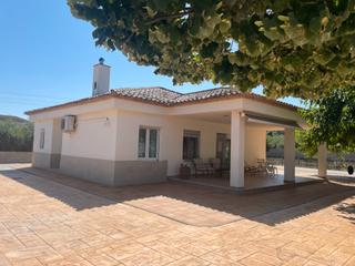 Chalet en El Llombo. Ideal para vivir!!!