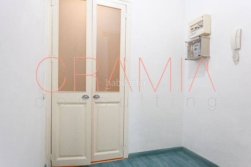 Foto 54fe11ba-d709-4884-9c9d-77dbfa72079b. Pis a El Poble Sec - Parc de Montjuïc Barcelona
