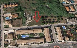 Terreny residencial  Gandia - calle garseta blanca de la. Solar en playa de gandia