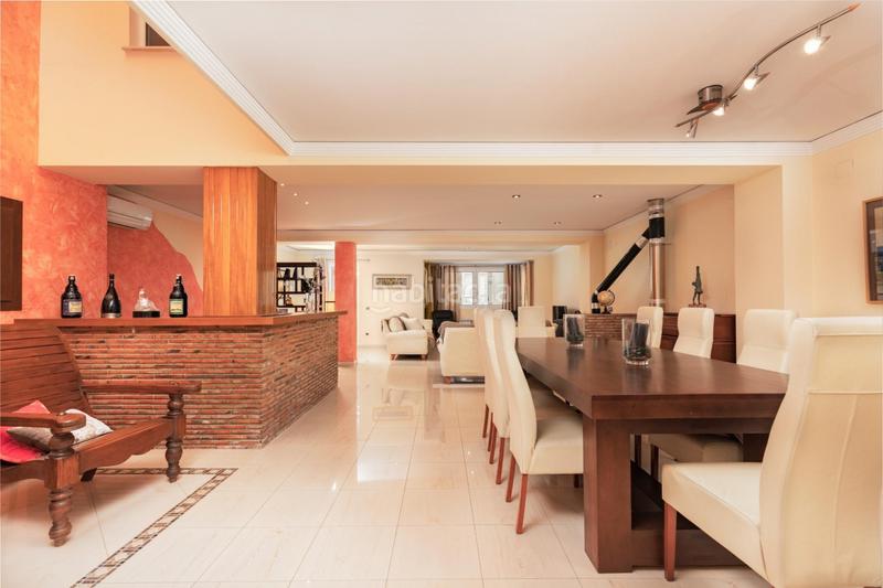 Foto 286baf50-c6f9-47e6-b016-b9c010c2139a. Casa amb calefacció aparcament a Centro Histórico Gandia