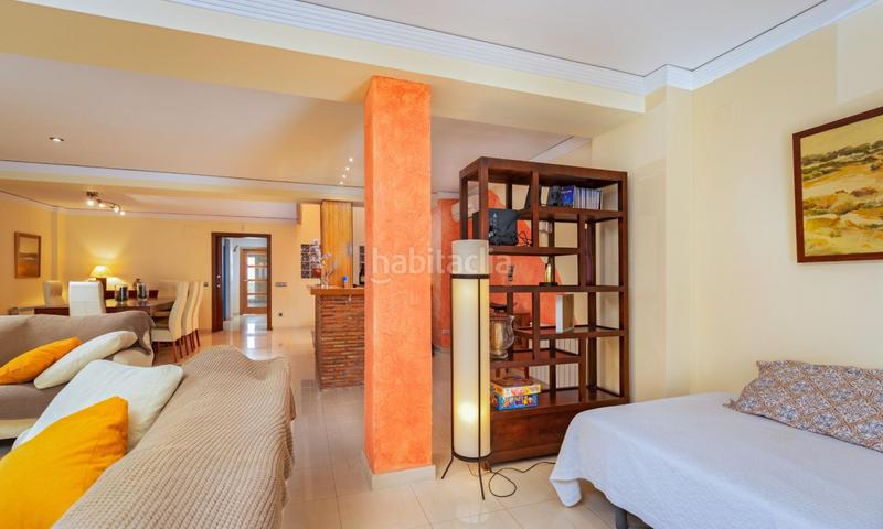 Foto 501dbc85-9c63-4c1f-98c5-22f4aa91a5d5. Casa amb calefacció aparcament a Centro Histórico Gandia