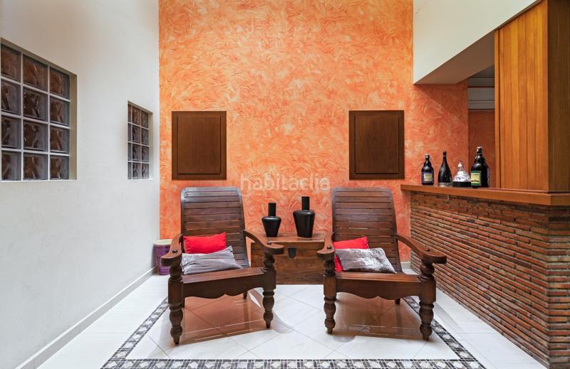 Foto c2f7e2fe-8120-4baa-be54-3c268571519e. Casa amb calefacció aparcament a Centro Histórico Gandia