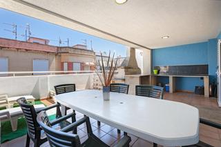 Casa  Gandia - calle pare pasqual catala. Casa exclusiva de gran tamaño con garaje, ascensor y terraza en