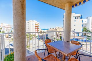 Piso en Piles - av pais valencia 54. Tu refugio junto al mar en piles!