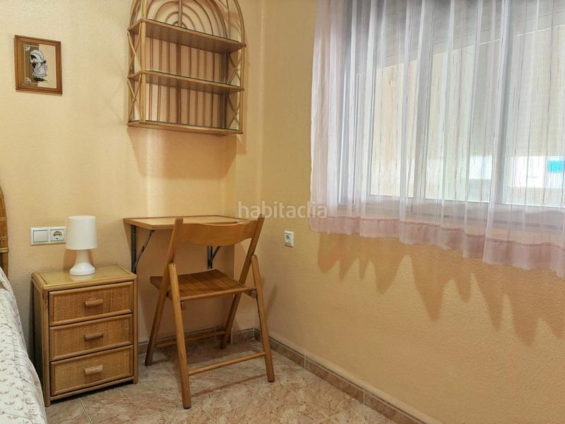 Foto fae4a95f-e6a3-4b30-82a9-9941f7a11cfd. Rent flat in Gandia - cl catalunya in Playa de Gandía Gandia