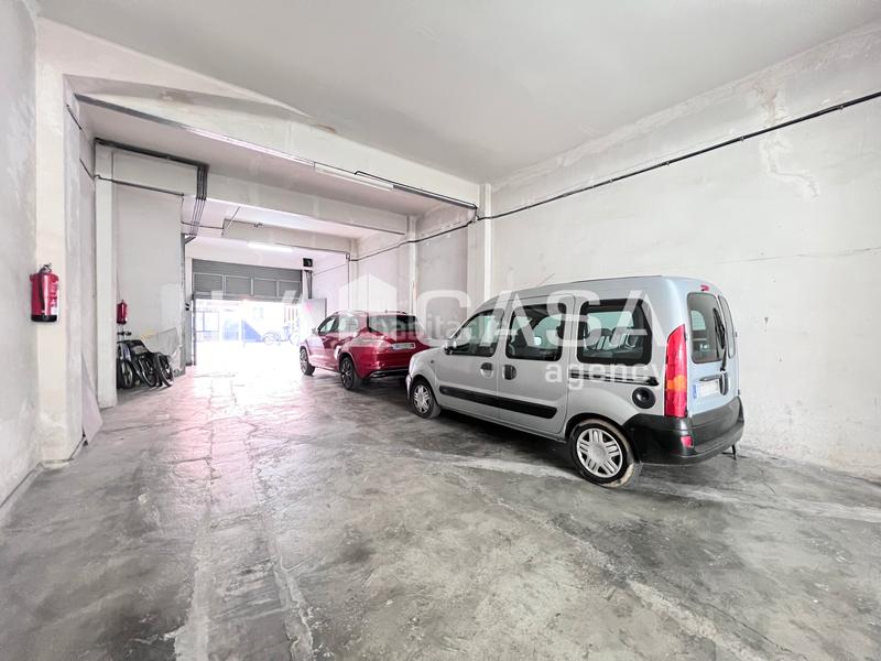 Foto 4a18ce29-0def-4c60-9c17-d4c2654b2245. Ground floor in La Salut Badalona