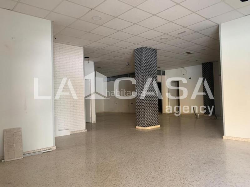 Foto 2515a68d-5bfa-4c55-b597-a97cd50af744. Business premise in Bajadilla - Fuente Nueva Algeciras