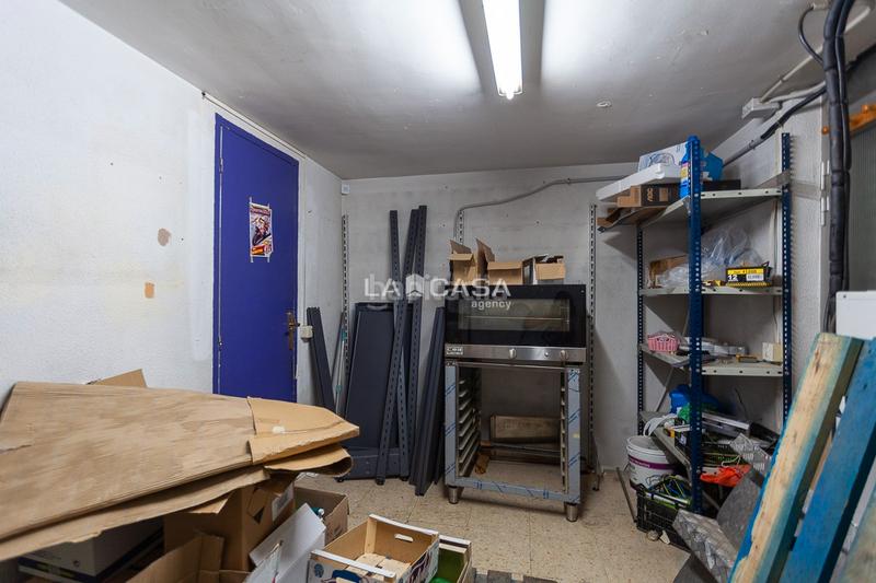 Foto c9d6a4c1-860c-4df5-aa6f-97898d6fb652. Local comercial en Centre-Estació Gavà