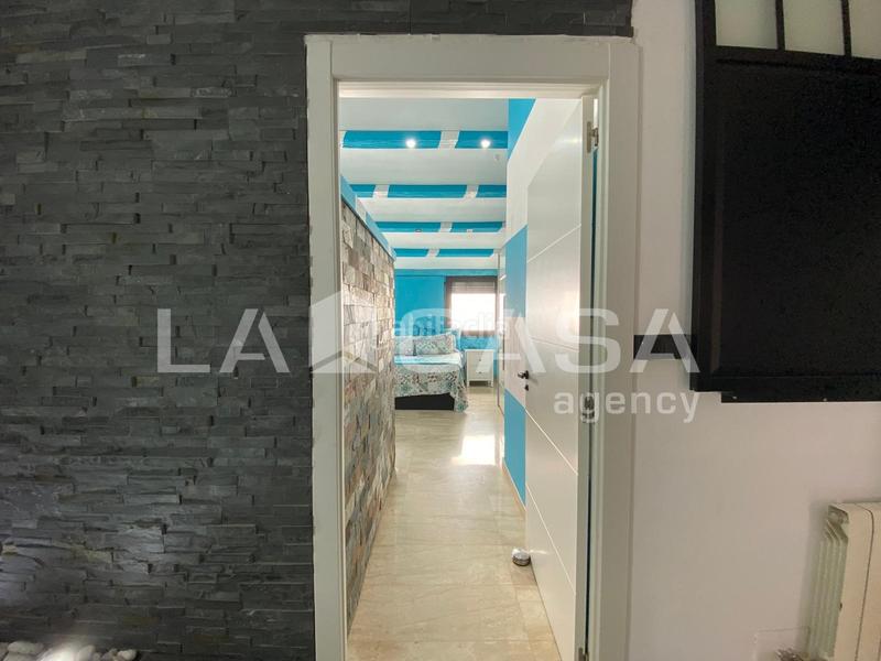 Foto 5a5875a3-a1a5-4a31-9be6-d58580b93dfa. Piso en Fondo Santa Coloma de Gramenet