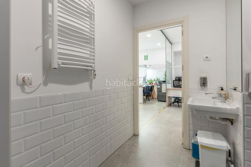 Foto 6b0917e0-addd-4361-bdd0-94bd3157f5f3. Local comercial a Palacio Madrid