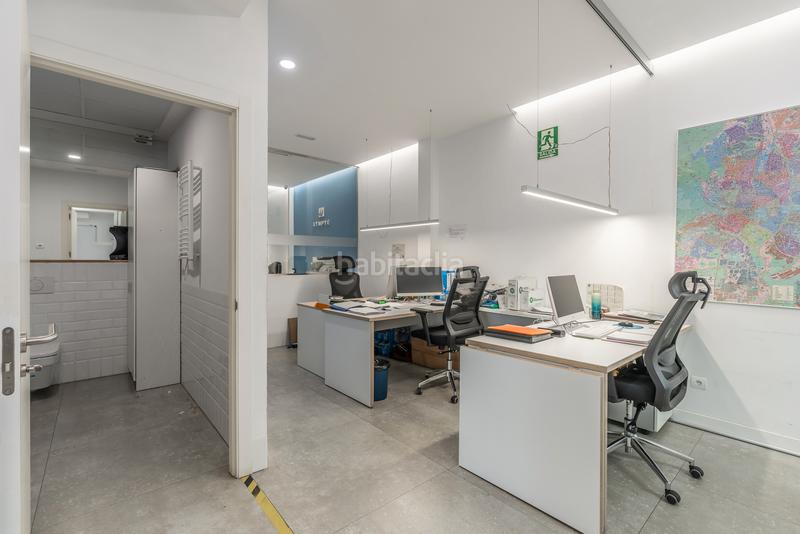Foto b033a5fe-7efc-4484-94a8-df81353cb5af. Local comercial a Palacio Madrid